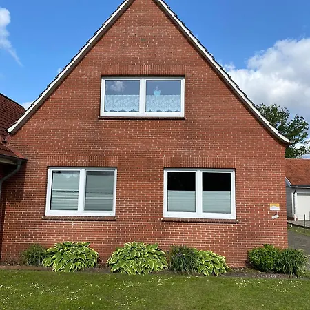 Iris Hinrichs 95150 Apartamento *