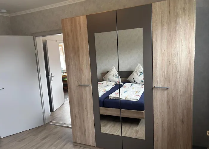 Iris Hinrichs 95150 *