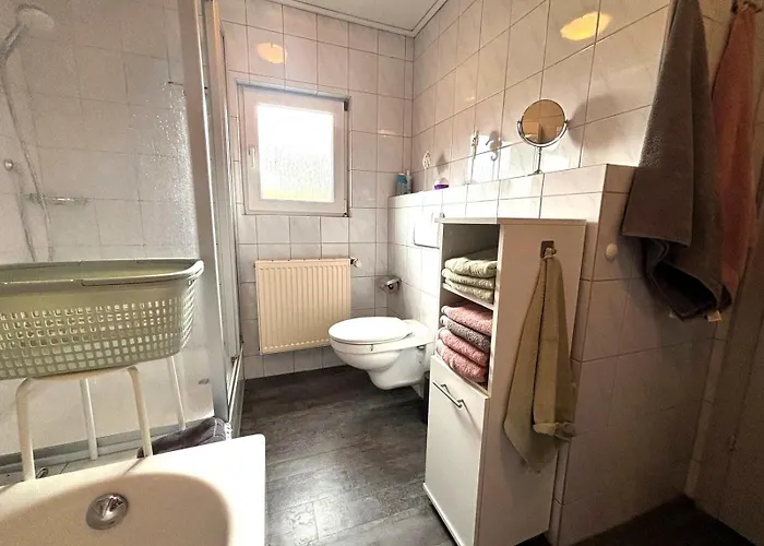 Daire Iris Hinrichs 95150